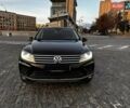 Черный Фольксваген Туарег, объемом двигателя 3.6 л и пробегом 150 тыс. км за 18000 $, фото 1 на Automoto.ua