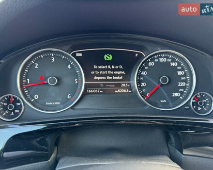 Черный Фольксваген Туарег, объемом двигателя 2.97 л и пробегом 166 тыс. км за 29999 $, фото 16 на Automoto.ua