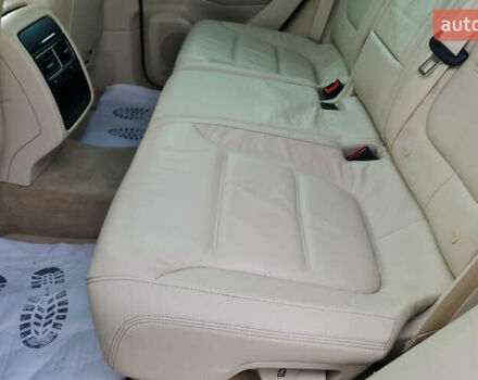 Чорний Фольксваген Туарег, об'ємом двигуна 3 л та пробігом 185 тис. км за 32999 $, фото 6 на Automoto.ua