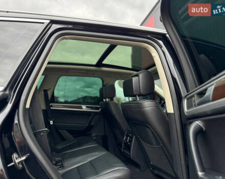 Черный Фольксваген Туарег, объемом двигателя 3.6 л и пробегом 219 тыс. км за 16999 $, фото 36 на Automoto.ua