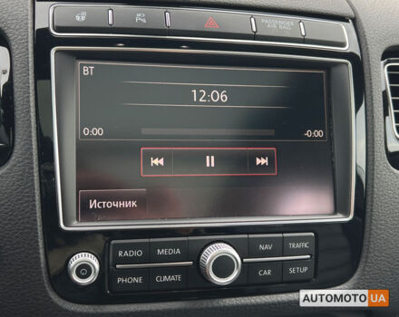 Черный Фольксваген Туарег, объемом двигателя 3 л и пробегом 212 тыс. км за 31590 $, фото 22 на Automoto.ua