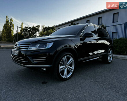 Черный Фольксваген Туарег, объемом двигателя 2.97 л и пробегом 202 тыс. км за 30000 $, фото 14 на Automoto.ua