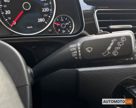 Черный Фольксваген Туарег, объемом двигателя 3 л и пробегом 129 тыс. км за 27500 $, фото 16 на Automoto.ua