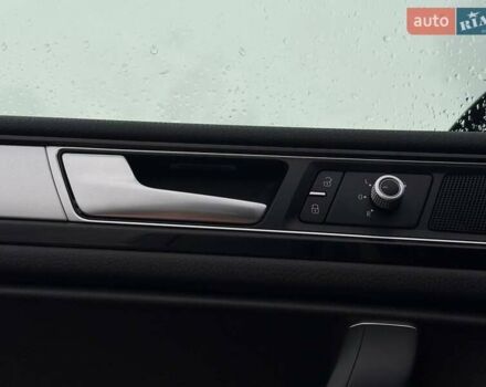 Черный Фольксваген Туарег, объемом двигателя 3.6 л и пробегом 220 тыс. км за 16900 $, фото 22 на Automoto.ua