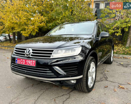 Черный Фольксваген Туарег, объемом двигателя 3 л и пробегом 238 тыс. км за 23700 $, фото 2 на Automoto.ua