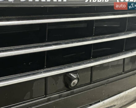 Черный Фольксваген Туарег, объемом двигателя 3 л и пробегом 56 тыс. км за 27000 $, фото 13 на Automoto.ua