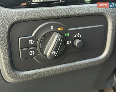 Чорний Фольксваген Туарег, об'ємом двигуна 2.97 л та пробігом 194 тис. км за 22499 $, фото 37 на Automoto.ua