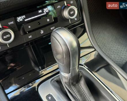 Чорний Фольксваген Туарег, об'ємом двигуна 2.97 л та пробігом 194 тис. км за 22499 $, фото 39 на Automoto.ua