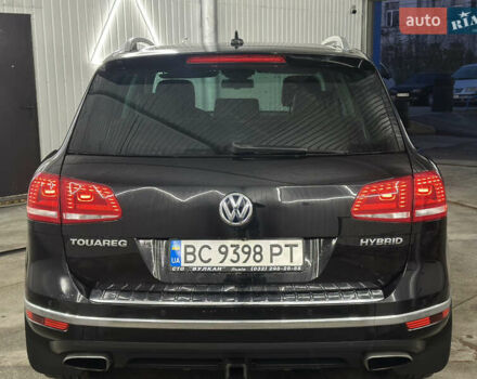 Черный Фольксваген Туарег, объемом двигателя 3 л и пробегом 56 тыс. км за 27000 $, фото 8 на Automoto.ua