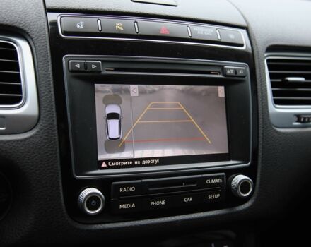 Черный Фольксваген Туарег, объемом двигателя 3 л и пробегом 241 тыс. км за 22500 $, фото 15 на Automoto.ua