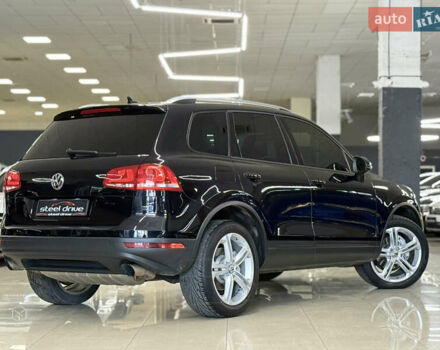 Черный Фольксваген Туарег, объемом двигателя 3 л и пробегом 258 тыс. км за 24799 $, фото 4 на Automoto.ua