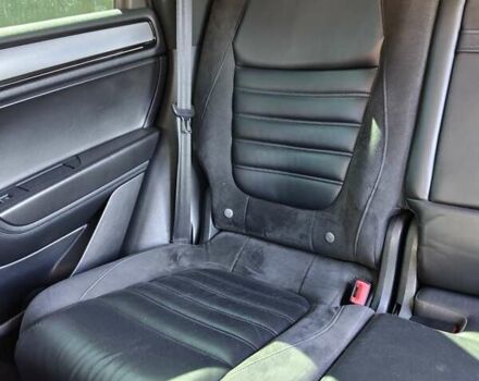 Чорний Фольксваген Туарег, об'ємом двигуна 2.97 л та пробігом 189 тис. км за 31500 $, фото 27 на Automoto.ua