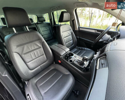 Чорний Фольксваген Туарег, об'ємом двигуна 2.97 л та пробігом 194 тис. км за 22499 $, фото 51 на Automoto.ua