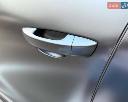 Черный Фольксваген Туарег, объемом двигателя 4.13 л и пробегом 195 тыс. км за 31990 $, фото 14 на Automoto.ua