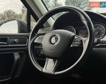 Черный Фольксваген Туарег, объемом двигателя 3.6 л и пробегом 220 тыс. км за 16900 $, фото 53 на Automoto.ua