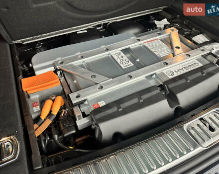 Черный Фольксваген Туарег, объемом двигателя 3 л и пробегом 56 тыс. км за 27000 $, фото 37 на Automoto.ua