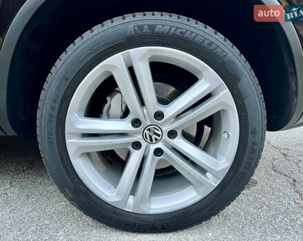 Черный Фольксваген Туарег, объемом двигателя 2.97 л и пробегом 267 тыс. км за 19900 $, фото 25 на Automoto.ua