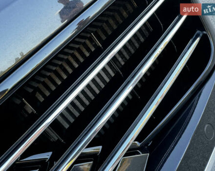 Черный Фольксваген Туарег, объемом двигателя 2.97 л и пробегом 202 тыс. км за 30000 $, фото 18 на Automoto.ua