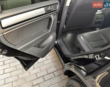 Черный Фольксваген Туарег, объемом двигателя 3.6 л и пробегом 150 тыс. км за 18000 $, фото 20 на Automoto.ua