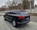 Чорний Фольксваген Туарег, об'ємом двигуна 3 л та пробігом 242 тис. км за 23000 $, фото 7 на Automoto.ua