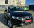 Черный Фольксваген Туарег, объемом двигателя 3 л и пробегом 235 тыс. км за 21500 $, фото 3 на Automoto.ua
