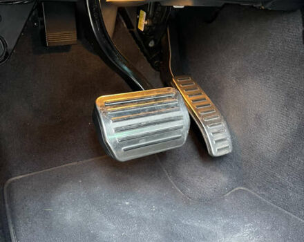 Черный Фольксваген Туарег, объемом двигателя 3 л и пробегом 266 тыс. км за 27990 $, фото 38 на Automoto.ua