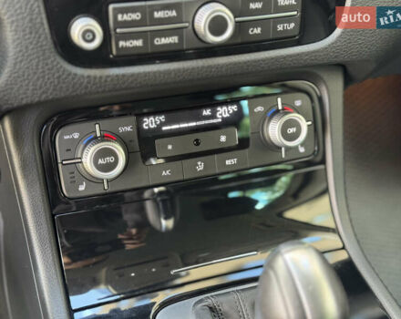 Чорний Фольксваген Туарег, об'ємом двигуна 2.97 л та пробігом 194 тис. км за 22499 $, фото 40 на Automoto.ua