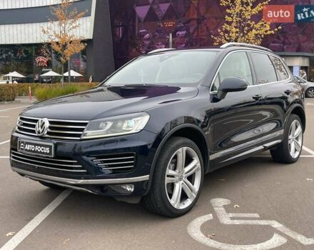 Черный Фольксваген Туарег, объемом двигателя 2.97 л и пробегом 159 тыс. км за 35490 $, фото 3 на Automoto.ua