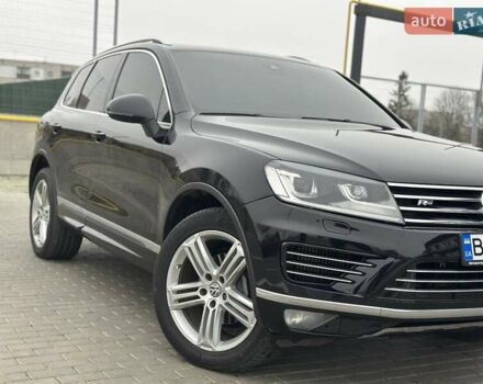 Чорний Фольксваген Туарег, об'ємом двигуна 3 л та пробігом 246 тис. км за 27700 $, фото 2 на Automoto.ua