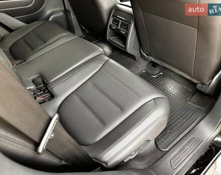 Черный Фольксваген Туарег, объемом двигателя 3.6 л и пробегом 150 тыс. км за 18000 $, фото 26 на Automoto.ua