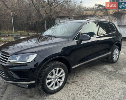Черный Фольксваген Туарег, объемом двигателя 2.97 л и пробегом 268 тыс. км за 24300 $, фото 1 на Automoto.ua