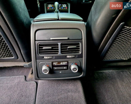 Черный Фольксваген Туарег, объемом двигателя 3 л и пробегом 225 тыс. км за 30000 $, фото 45 на Automoto.ua