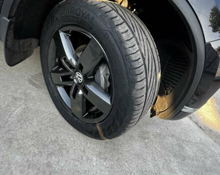 Черный Фольксваген Туарег, объемом двигателя 3 л и пробегом 171 тыс. км за 28500 $, фото 14 на Automoto.ua