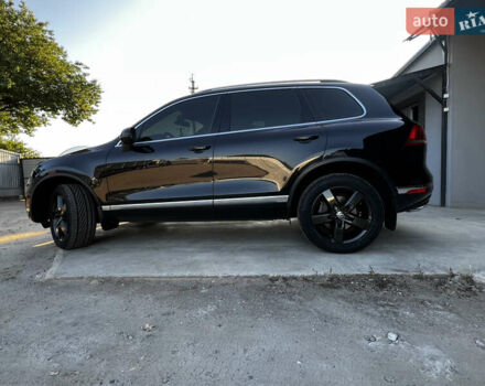 Черный Фольксваген Туарег, объемом двигателя 3 л и пробегом 171 тыс. км за 28500 $, фото 5 на Automoto.ua