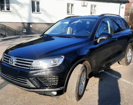 Черный Фольксваген Туарег, объемом двигателя 3 л и пробегом 76 тыс. км за 5600 $, фото 2 на Automoto.ua