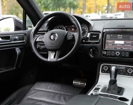 Черный Фольксваген Туарег, объемом двигателя 3.6 л и пробегом 104 тыс. км за 19900 $, фото 12 на Automoto.ua