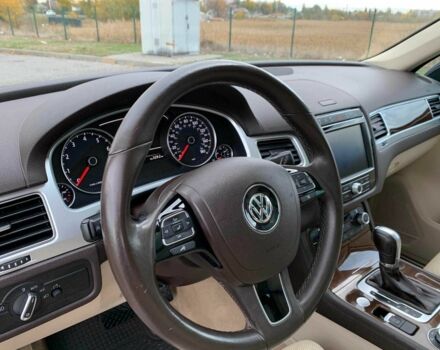 Черный Фольксваген Туарег, объемом двигателя 3.6 л и пробегом 190 тыс. км за 17500 $, фото 9 на Automoto.ua