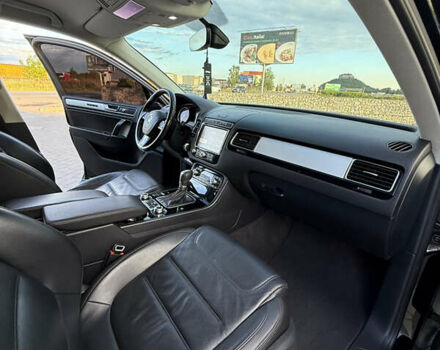 Чорний Фольксваген Туарег, об'ємом двигуна 2.97 л та пробігом 194 тис. км за 24000 $, фото 2 на Automoto.ua