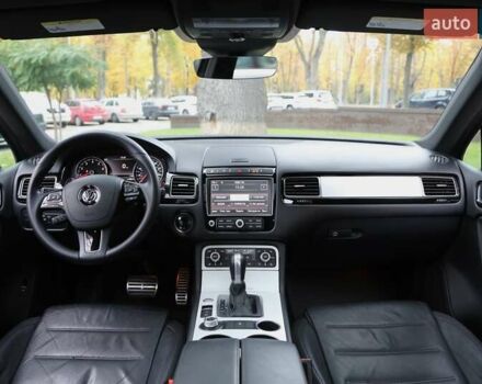 Черный Фольксваген Туарег, объемом двигателя 3.6 л и пробегом 104 тыс. км за 19900 $, фото 13 на Automoto.ua