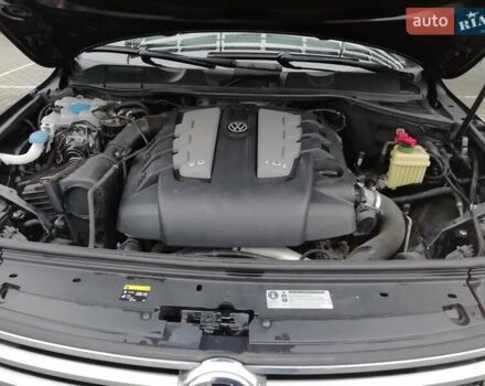 Чорний Фольксваген Туарег, об'ємом двигуна 2.97 л та пробігом 155 тис. км за 26500 $, фото 9 на Automoto.ua