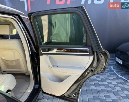 Черный Фольксваген Туарег, объемом двигателя 3 л и пробегом 279 тыс. км за 20400 $, фото 48 на Automoto.ua