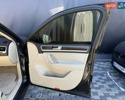 Черный Фольксваген Туарег, объемом двигателя 3 л и пробегом 279 тыс. км за 20400 $, фото 41 на Automoto.ua