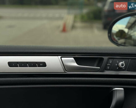Черный Фольксваген Туарег, объемом двигателя 3 л и пробегом 242 тыс. км за 27999 $, фото 16 на Automoto.ua