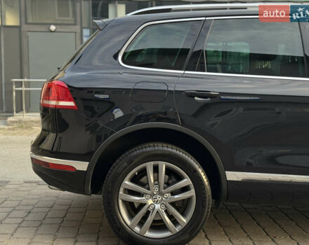 Черный Фольксваген Туарег, объемом двигателя 3 л и пробегом 242 тыс. км за 27999 $, фото 10 на Automoto.ua