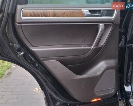 Черный Фольксваген Туарег, объемом двигателя 3 л и пробегом 187 тыс. км за 29970 $, фото 53 на Automoto.ua