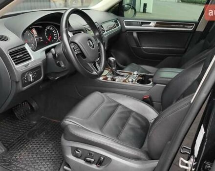 Черный Фольксваген Туарег, объемом двигателя 2.97 л и пробегом 205 тыс. км за 30500 $, фото 11 на Automoto.ua