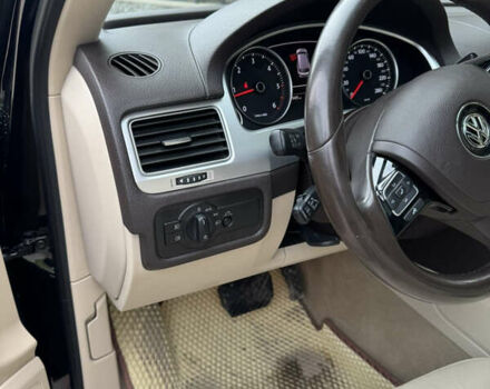 Черный Фольксваген Туарег, объемом двигателя 2.97 л и пробегом 153 тыс. км за 29900 $, фото 11 на Automoto.ua