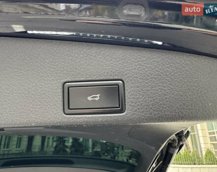 Черный Фольксваген Туарег, объемом двигателя 3 л и пробегом 159 тыс. км за 27900 $, фото 36 на Automoto.ua