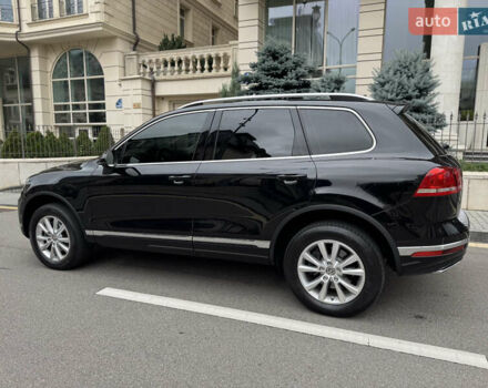 Черный Фольксваген Туарег, объемом двигателя 3 л и пробегом 159 тыс. км за 27900 $, фото 8 на Automoto.ua