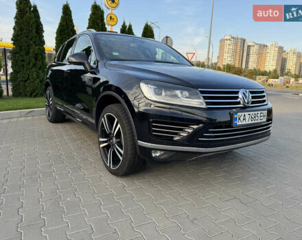 Черный Фольксваген Туарег, объемом двигателя 2.97 л и пробегом 166 тыс. км за 32000 $, фото 2 на Automoto.ua